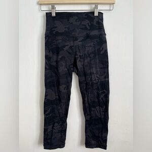 Lululemon Women High Rise Align Cropped Camo Camouflage Black Pant Leggings US 2